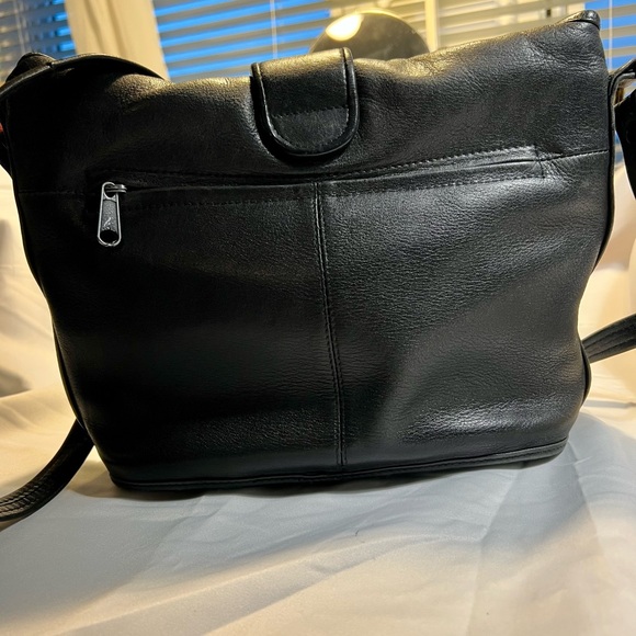 Black Leather Shoulder Bag by Wilson’s - Picture 2 of 5